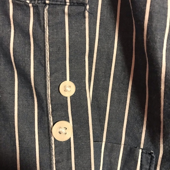 Aeropostale men’s blue and white button down L - Picture 4 of 6